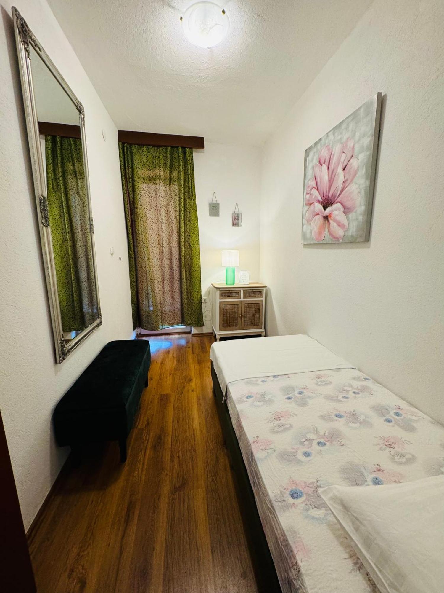 Residence Biocic Donji Okrug  Chambre photo